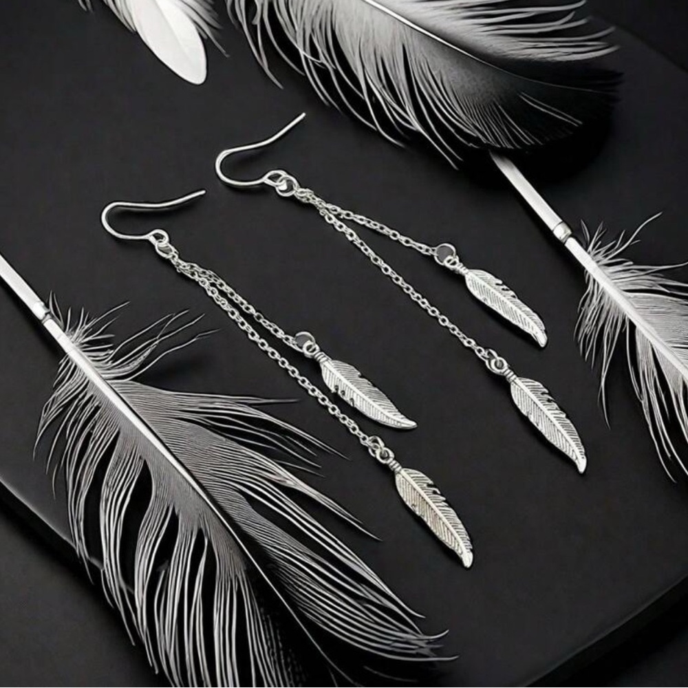 Silver Feather Dangle Earrings NIP